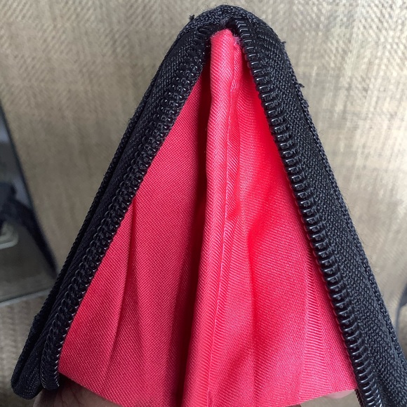 Travelon rfdi Women’sWallet. Very Good Used Condition. - Picture 5 of 7